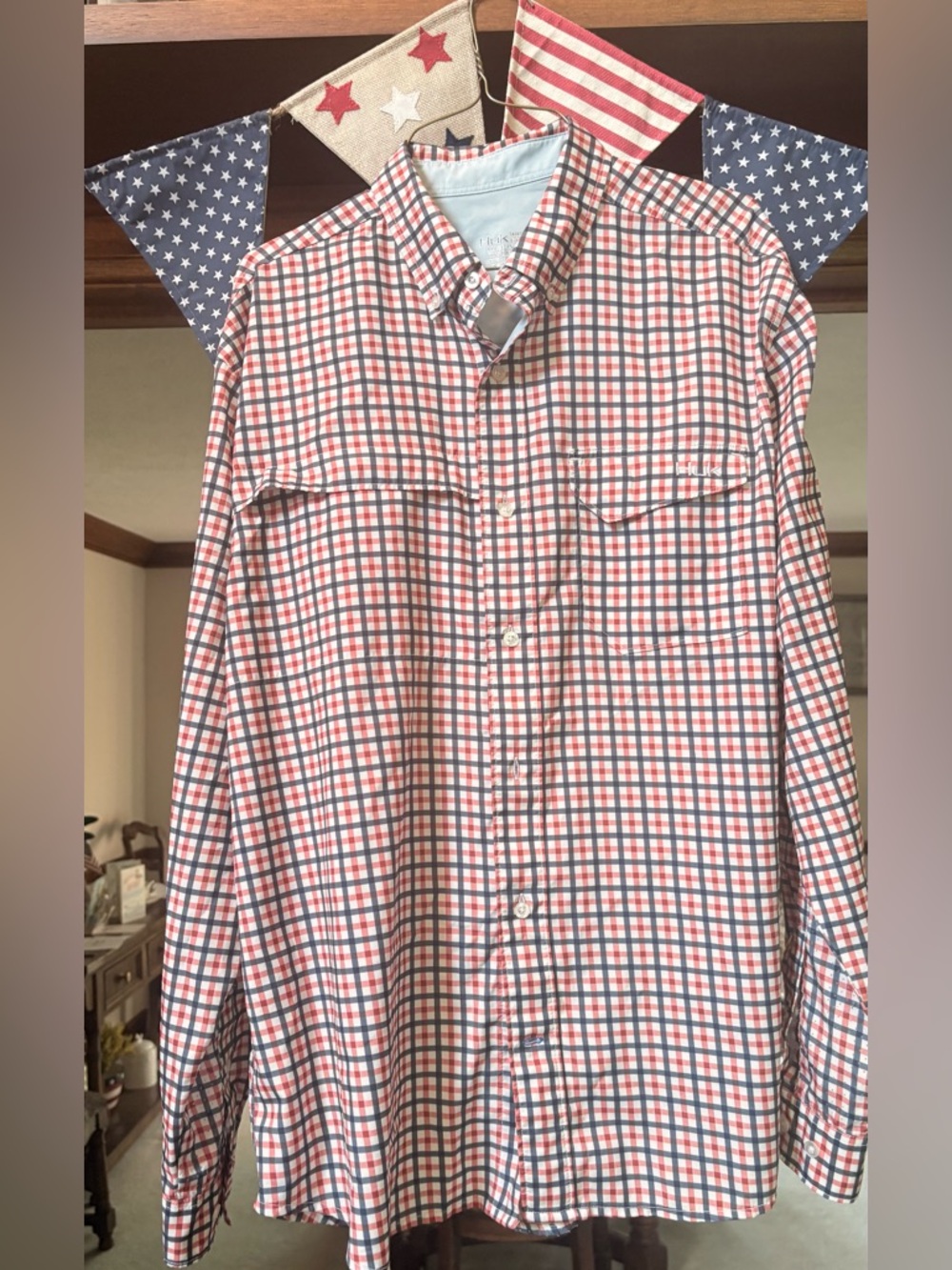 Huk Size L Men's Red & Blue Plaid Button-Down Shirt